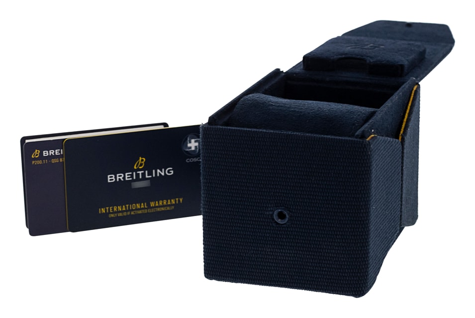 Breitling Chronomat 32 A77310 Image 4